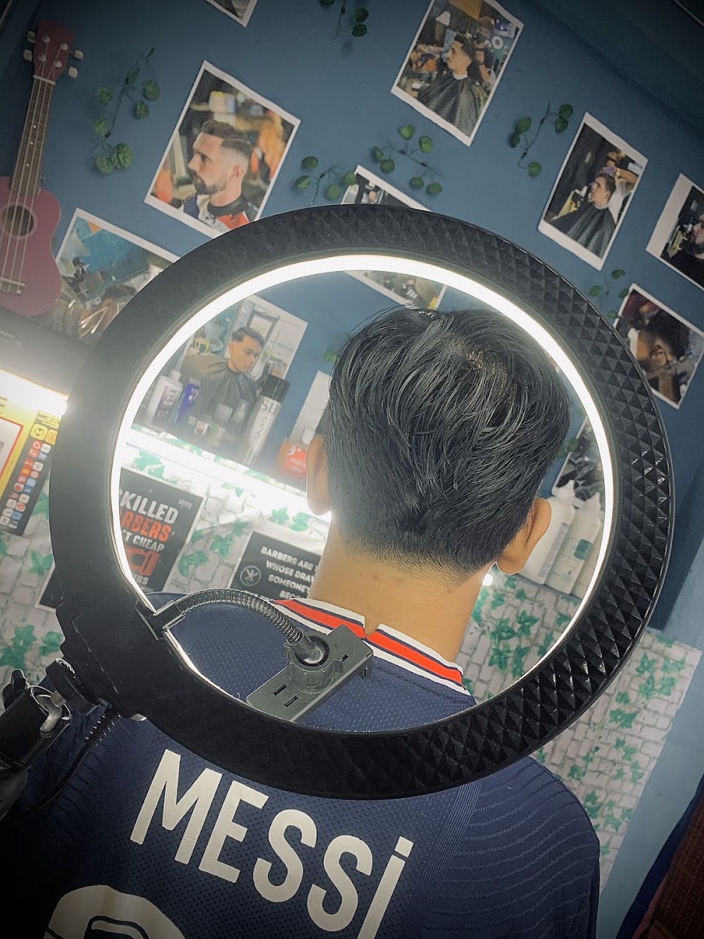 SAG THE BARBER